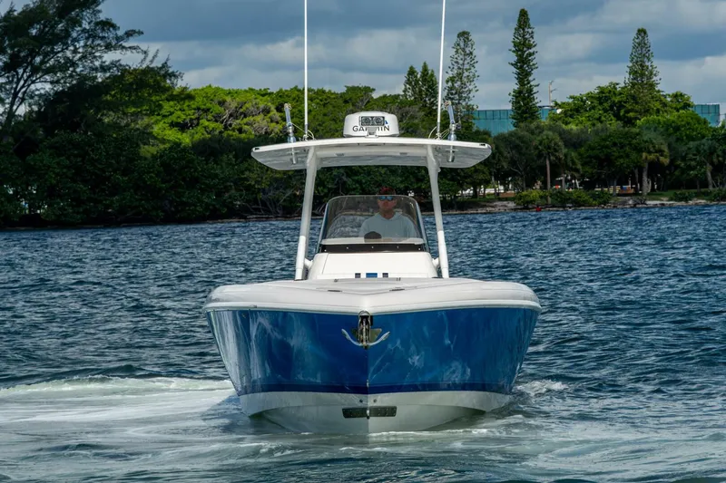 Slide: The Image of Intrepid 327 Center Console 2011 - 5558468