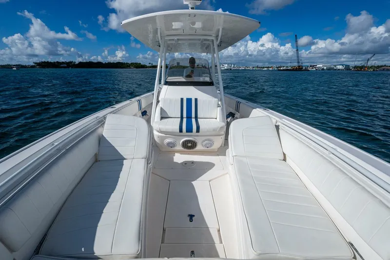 Slide: The Image of Intrepid 327 Center Console 2011 - 5558455