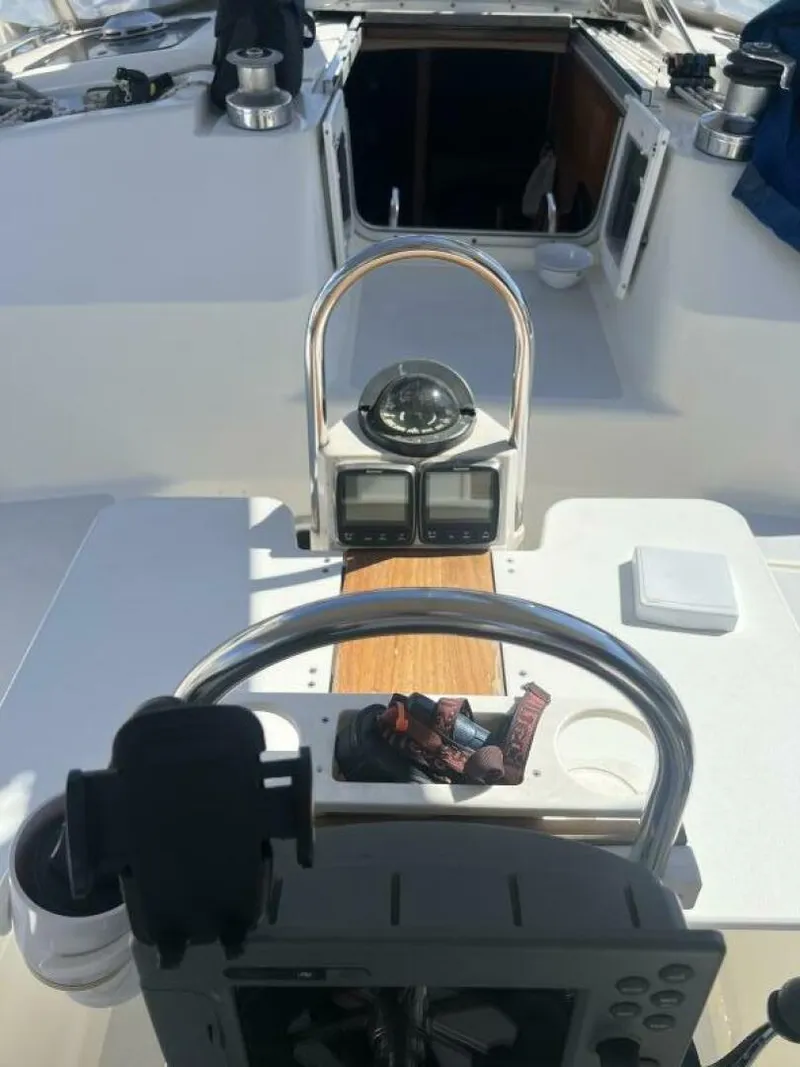 Slide: The Image of Hunter 43 1991 - 5607883