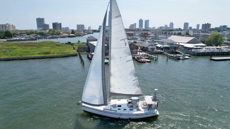 Slide: The Image of Hunter 43 1991 - 5575943