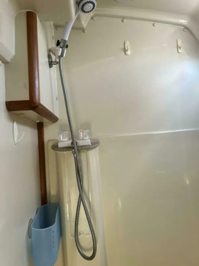 Slide: The Image of Hunter 43 1991 - 5607898