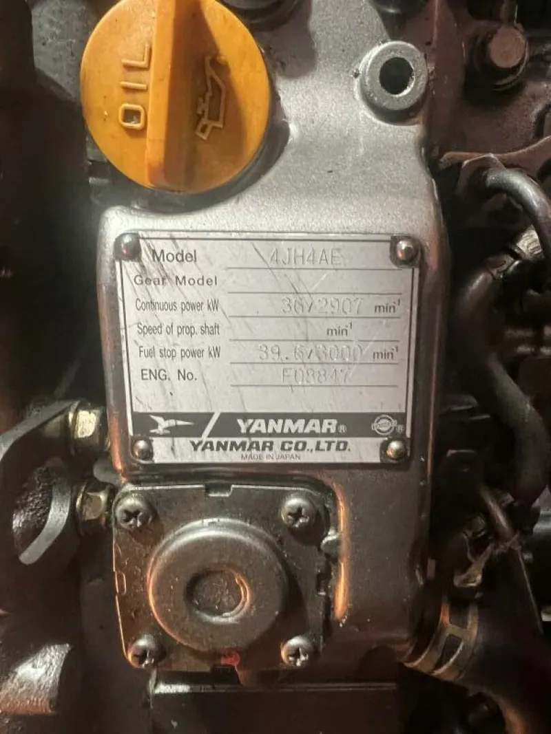 Slide: The Image of Hunter 43 1991 - 5607893