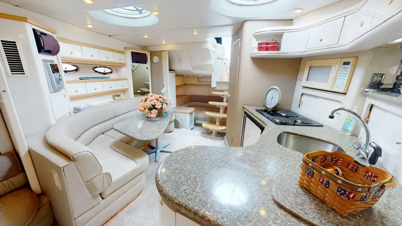 Slide: The Image of Maxum 4100 1999 - 5575973