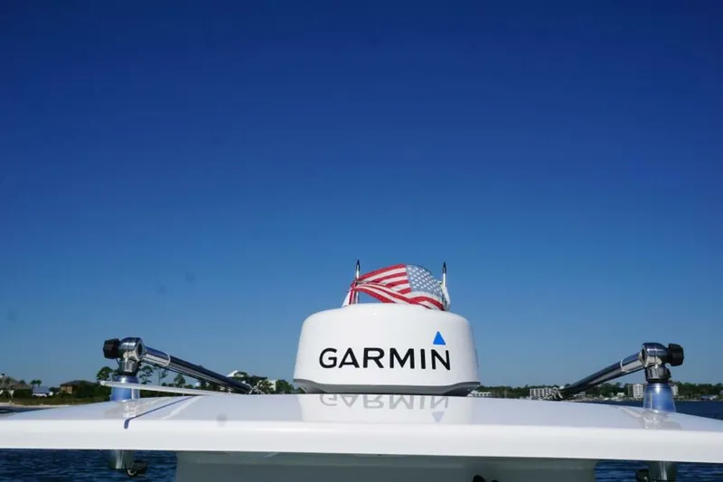 Slide: The Image of 2022 25 Everglades 253cc Radar - 5558663