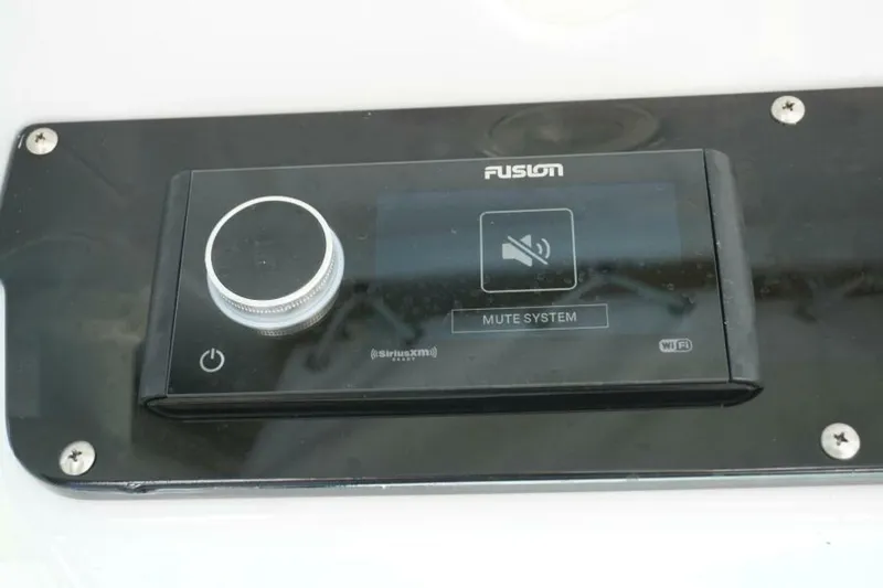 Slide: The Image of 2022 25 Everglades 253cc Electronics (1) - 5558654