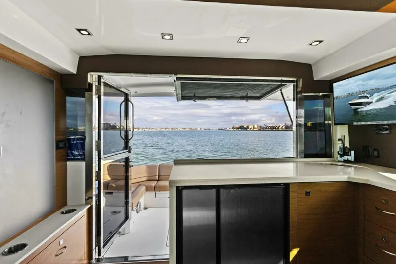 Slide: The Image of 2014 45 Cruisers Yachts Cantius - Best Times Too - 5558799