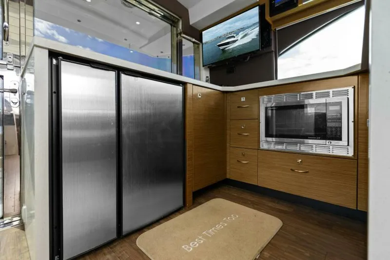 Slide: The Image of 2014 45 Cruisers Yachts Cantius - Best Times Too - 5558801