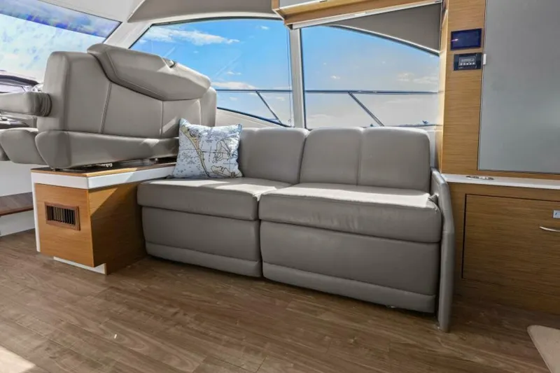 Slide: The Image of 2014 45 Cruisers Yachts Cantius - Best Times Too - 5558812