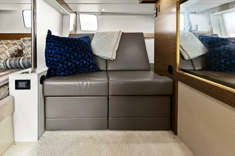 Slide: The Image of 2014 45 Cruisers Yachts Cantius - Best Times Too - 5558818