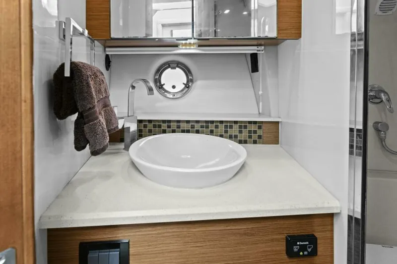 Slide: The Image of 2014 45 Cruisers Yachts Cantius - Best Times Too - 5558824