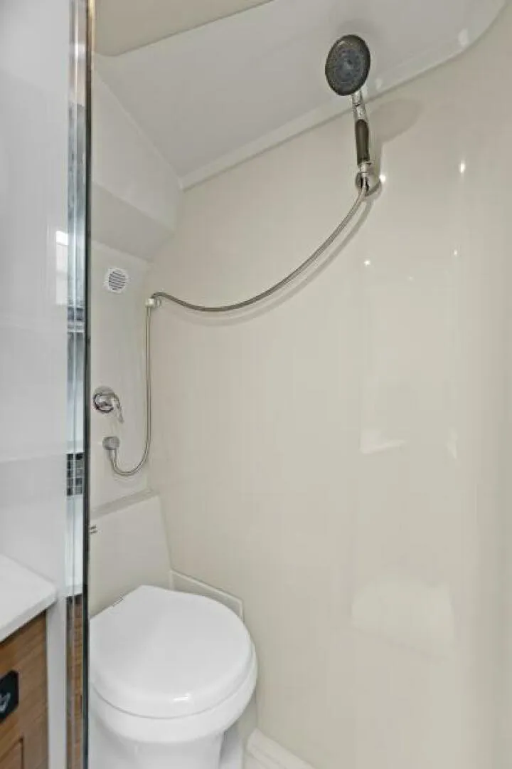 Slide: The Image of 2014 45 Cruisers Yachts Cantius - Best Times Too - 5558825