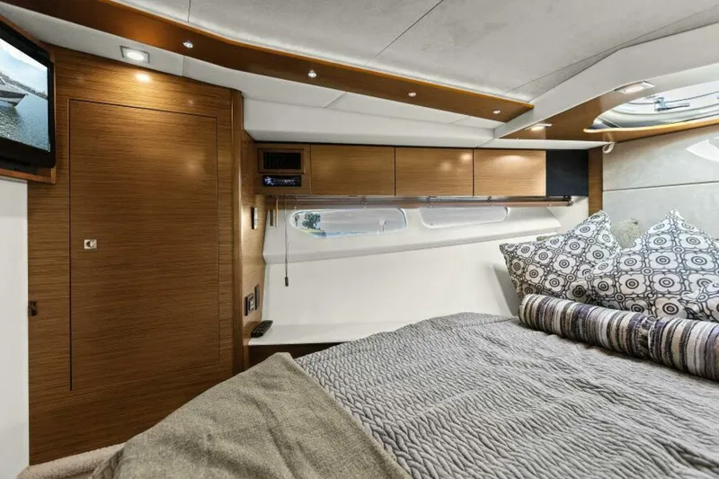 Slide: The Image of 2014 45 Cruisers Yachts Cantius - Best Times Too - 5558830