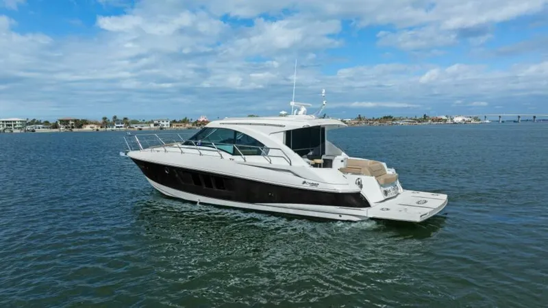 Slide: The Image of 2014 45 Cruisers Yachts Cantius - Best Times Too - 5558847