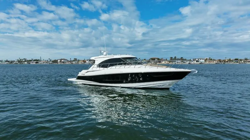 Slide: The Image of 2014 45 Cruisers Yachts Cantius - Best Times Too - 5558859