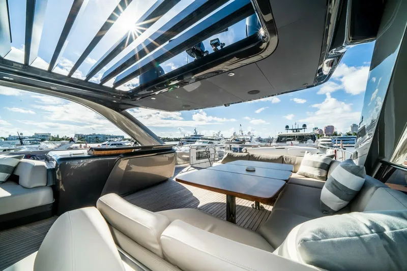 Slide: The Image of Princess Y85 2021 - 5559091