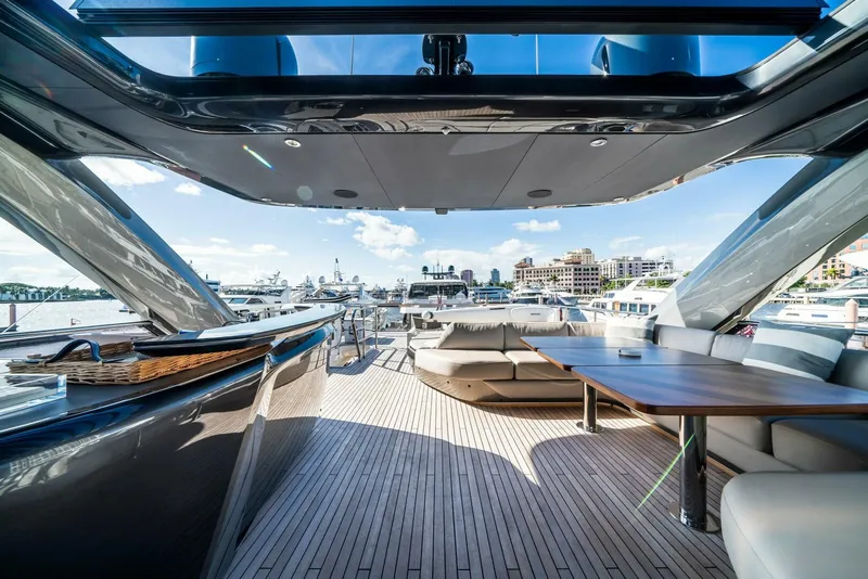 Slide: The Image of Princess Y85 2021 - 5559086