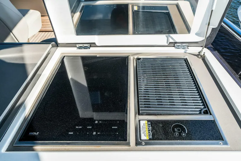 Slide: The Image of Princess Y85 2021 - 5559085