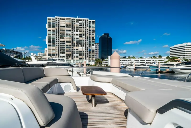 Slide: The Image of Princess Y85 2021 - 5559096