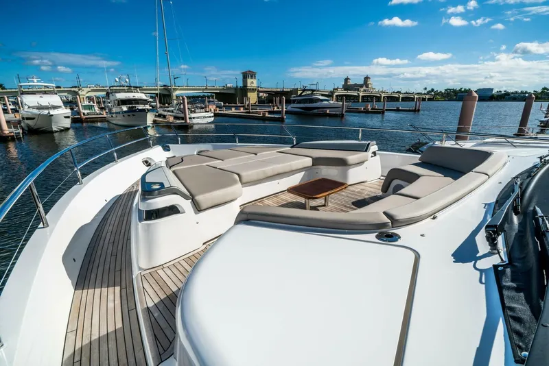 Slide: The Image of Princess Y85 2021 - 5559100