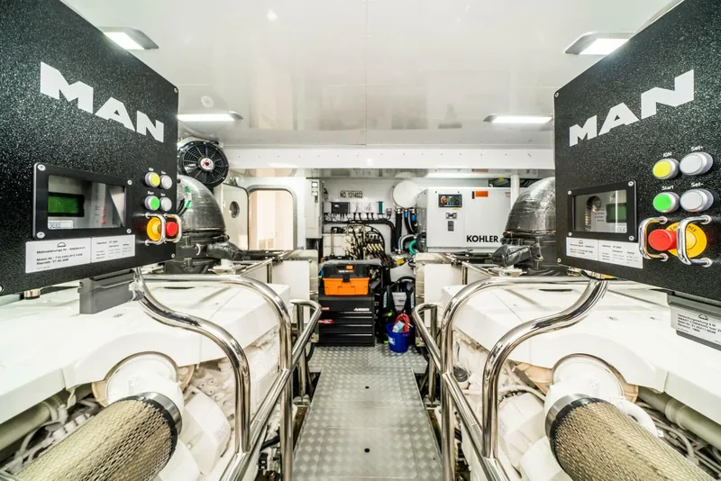 Slide: The Image of Princess Y85 2021 - 5559104