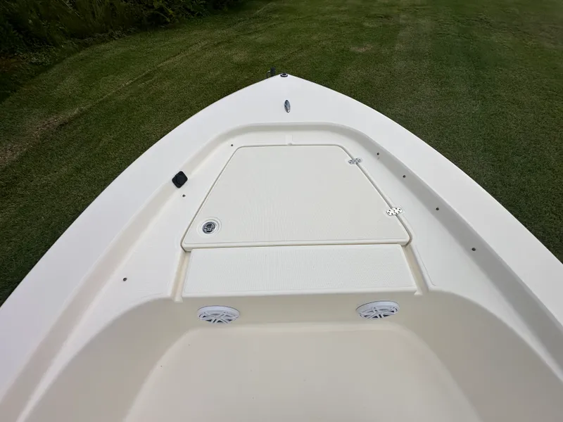 Slide: The Image of Scout 177 Sport 2025 - 12