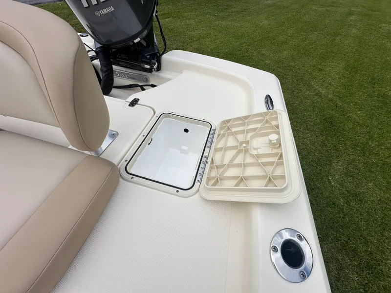 Slide: The Image of Scout 177 Sport 2025 - 15