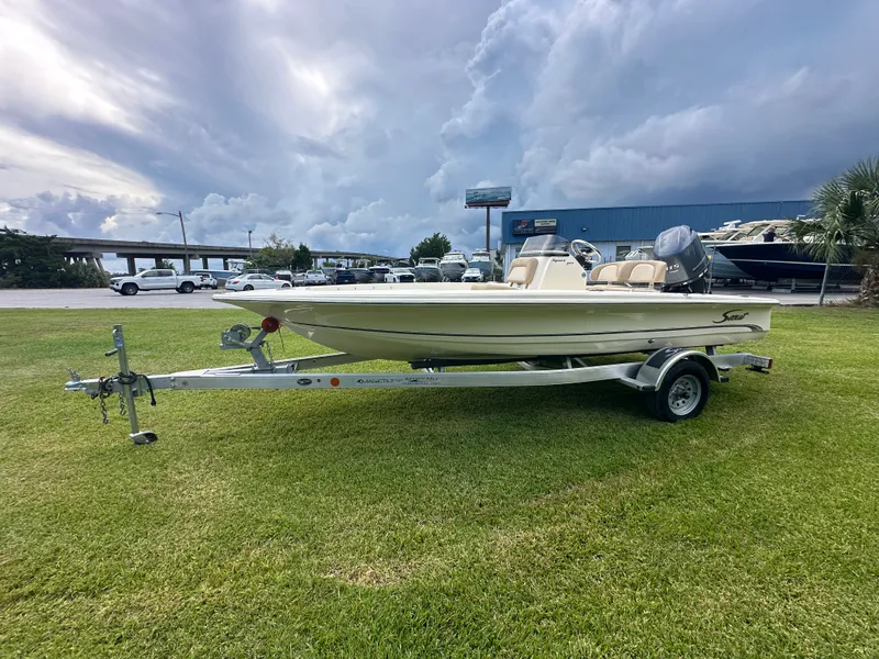 Slide: The Image of Scout 177 Sport 2025 - 2