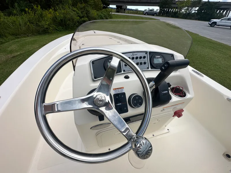 Slide: The Image of Scout 177 Sport 2025 - 9