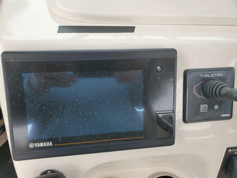 Slide: The Image of Grady-White 330 Express 2018 - 5559219