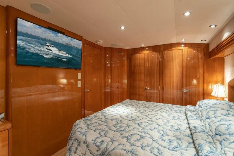 Slide: The Image of Hatteras Enclosed Bridge 2005 - 5559582