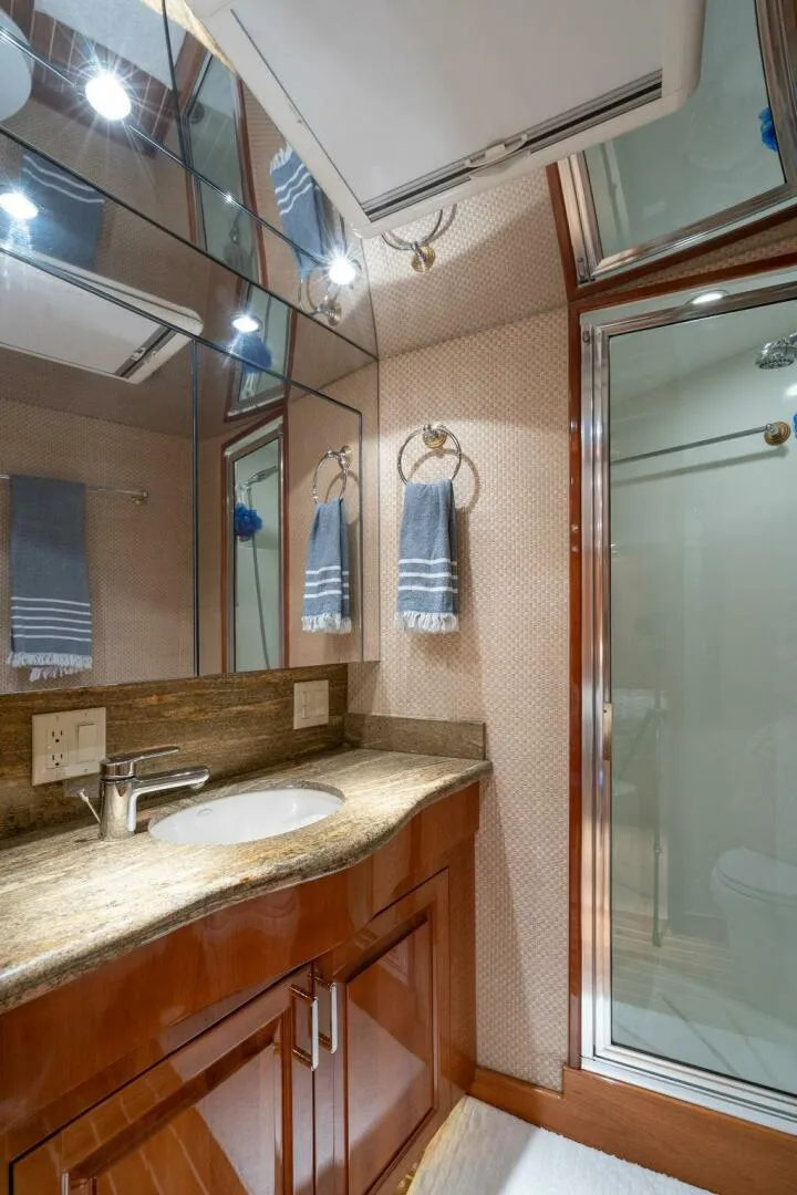 Slide: The Image of Hatteras Enclosed Bridge 2005 - 5559584