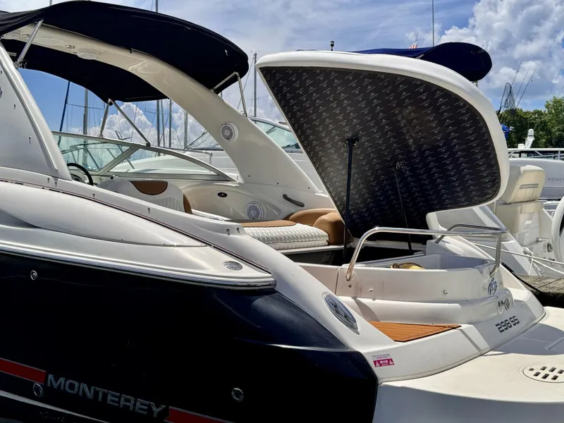 Slide: The Image of Monterey 298 Super Sport 2005 - 5559543