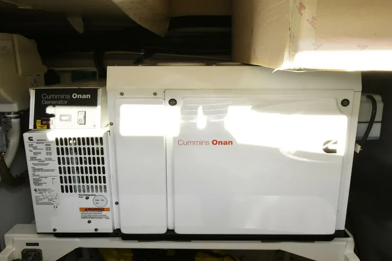 Slide: The Image of Prestige 560 Fly 2018 - 5559988