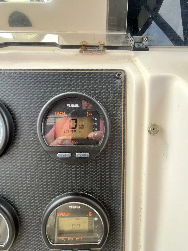 Slide: The Image of Grady-White 232 GulfStream 2004 - 5560156