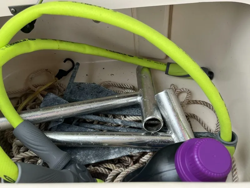 Slide: The Image of Grady-White 232 GulfStream 2004 - 5560171