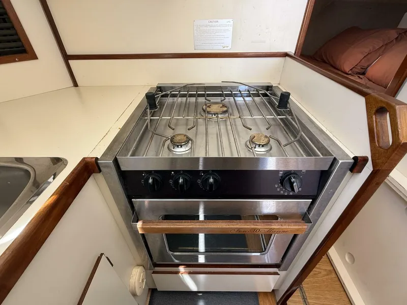 Slide: The Image of Camano 31 2001 - 5563701