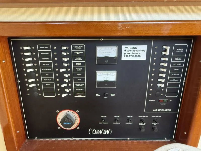 Slide: The Image of Camano 31 2001 - 5563703