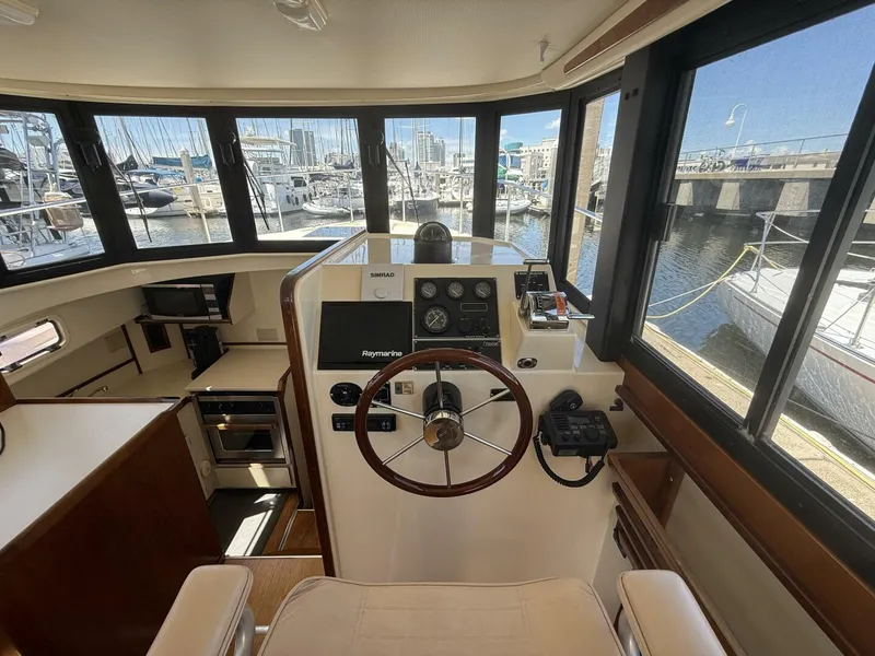 Slide: The Image of Camano 31 2001 - 5563696