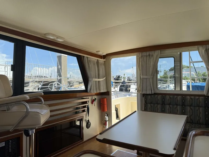 Slide: The Image of Camano 31 2001 - 5563693