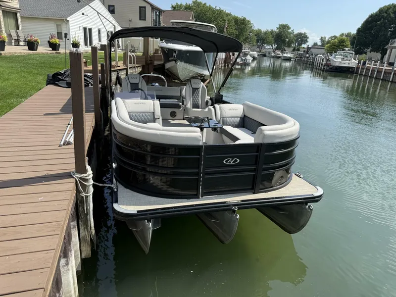 Slide: The Image of Harris Sunliner 230 2022 - 5560426