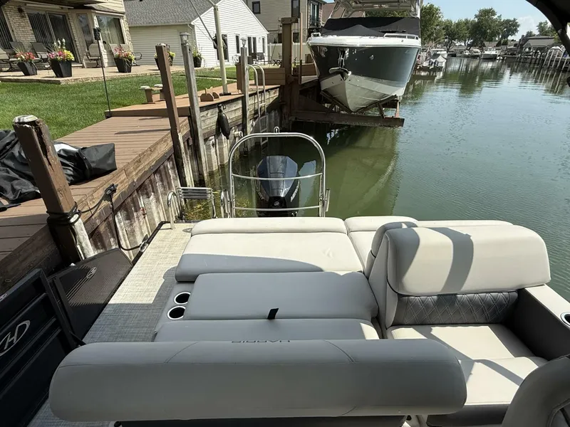 Slide: The Image of Harris Sunliner 230 2022 - 5560436