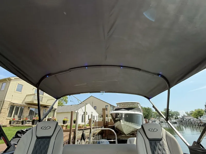 Slide: The Image of Harris Sunliner 230 2022 - 5560439