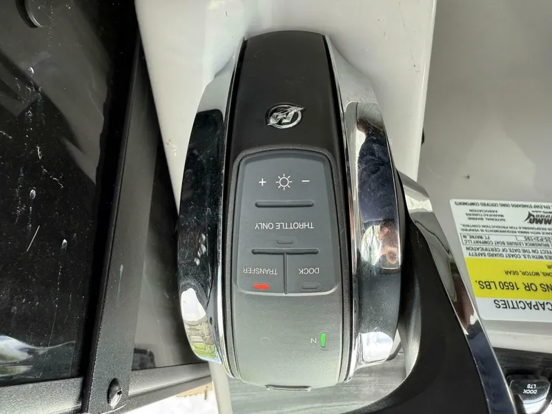 Slide: The Image of Harris Sunliner 230 2022 - 5560442