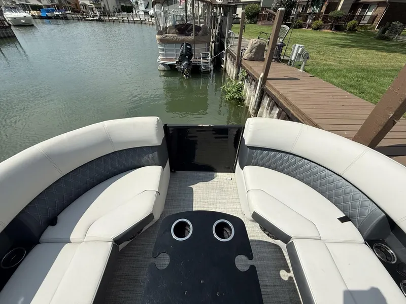 Slide: The Image of Harris Sunliner 230 2022 - 5560429