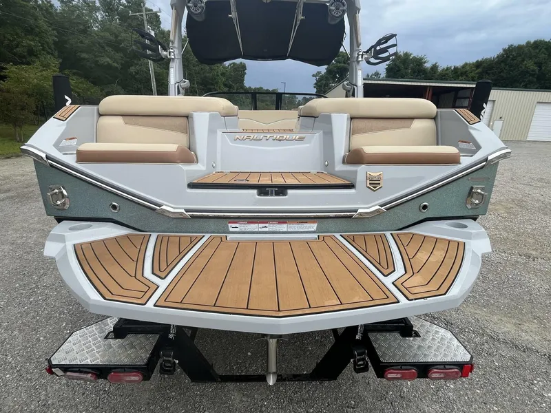 Slide: The Image of Nautique Super Air Natique G23 2022 - 5560832