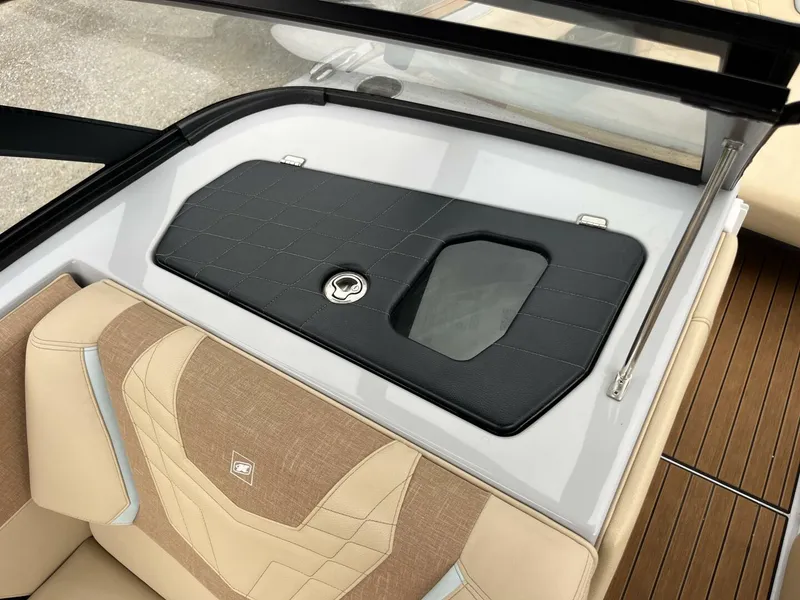 Slide: The Image of Nautique Super Air Natique G23 2022 - 5560843