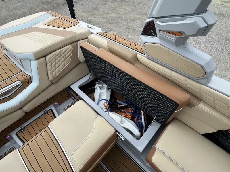 Slide: The Image of Nautique Super Air Natique G23 2022 - 5560861