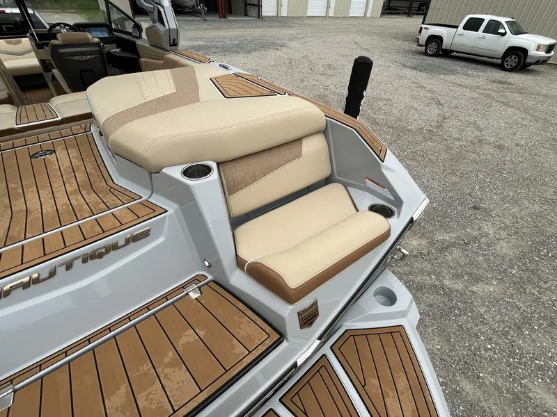 Slide: The Image of Nautique Super Air Natique G23 2022 - 5560874