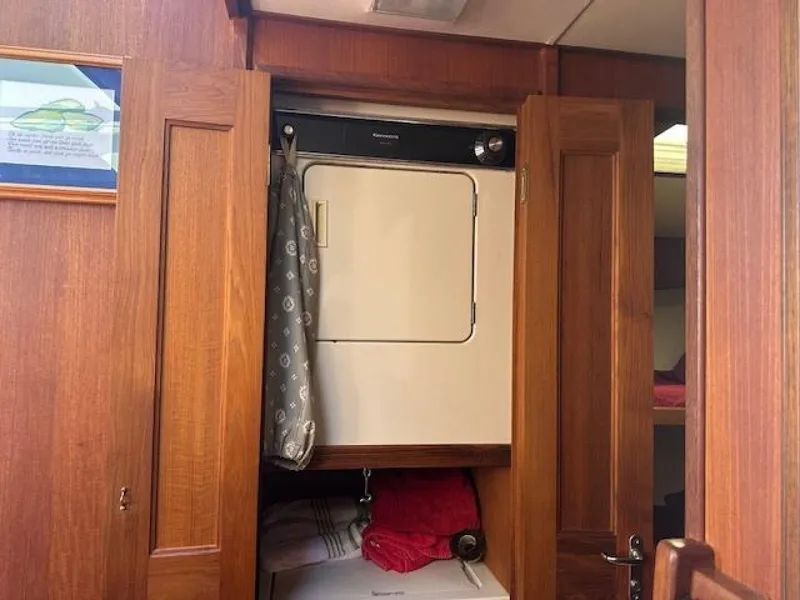 Slide: The Image of Viking 45 Convertible 1988 - 5561493