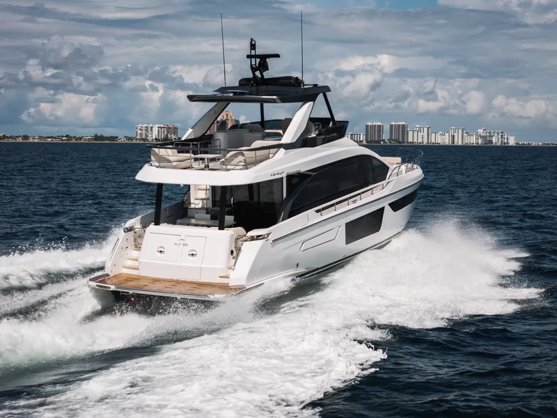 Slide: The Image of Azimut Fly 68 2026 - 5736975